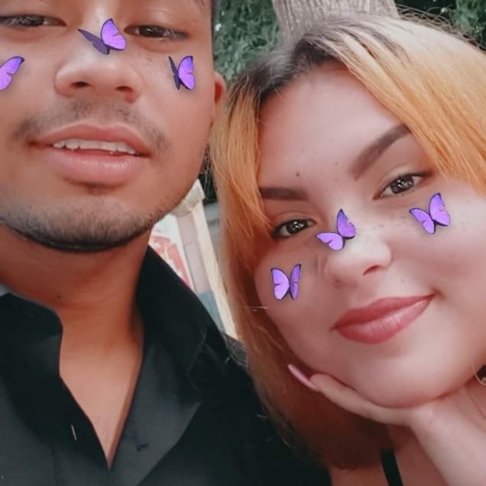 Meet your Posher, Adamari